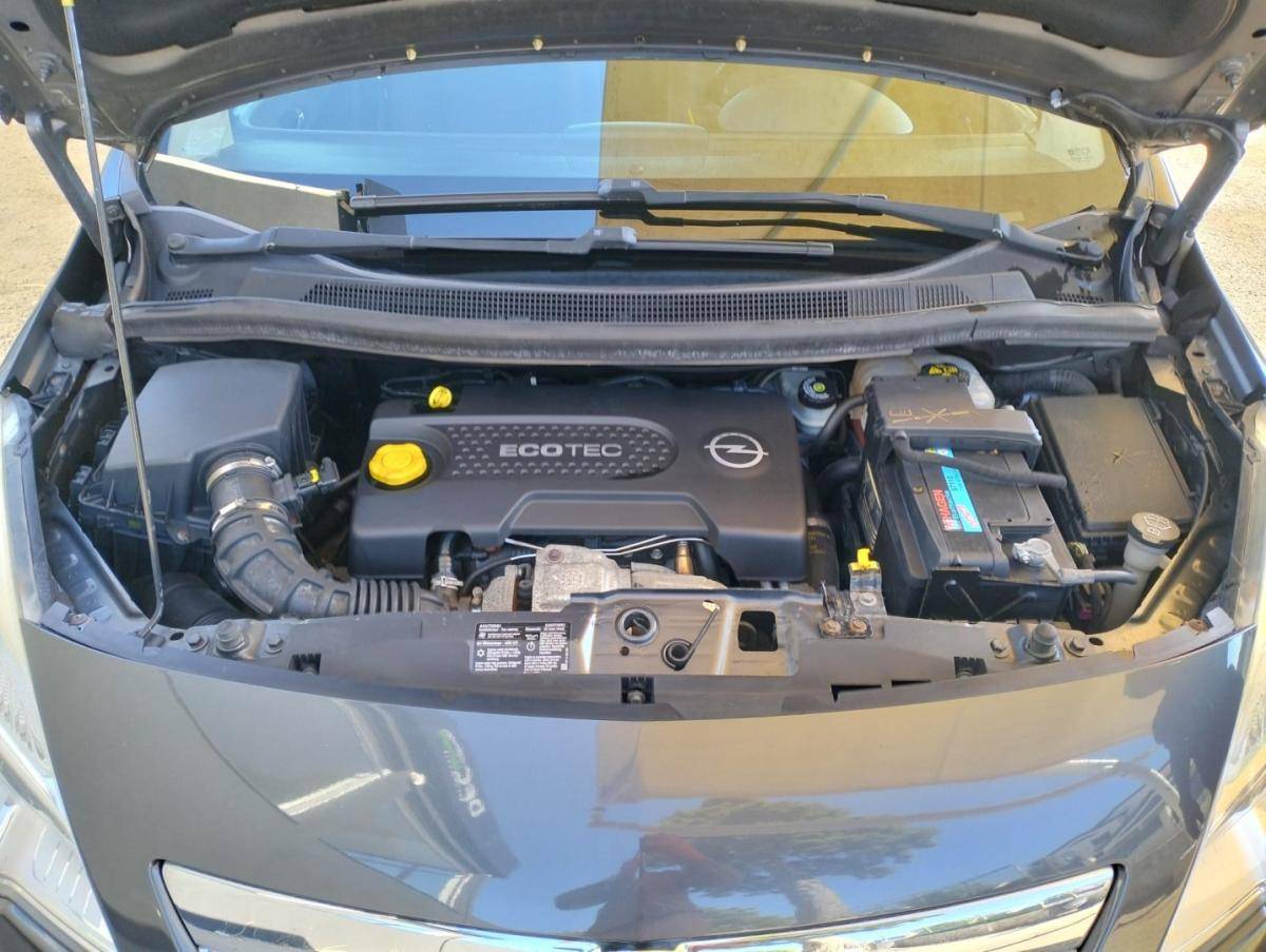 opel-meriva-2011-diesel-1248cc