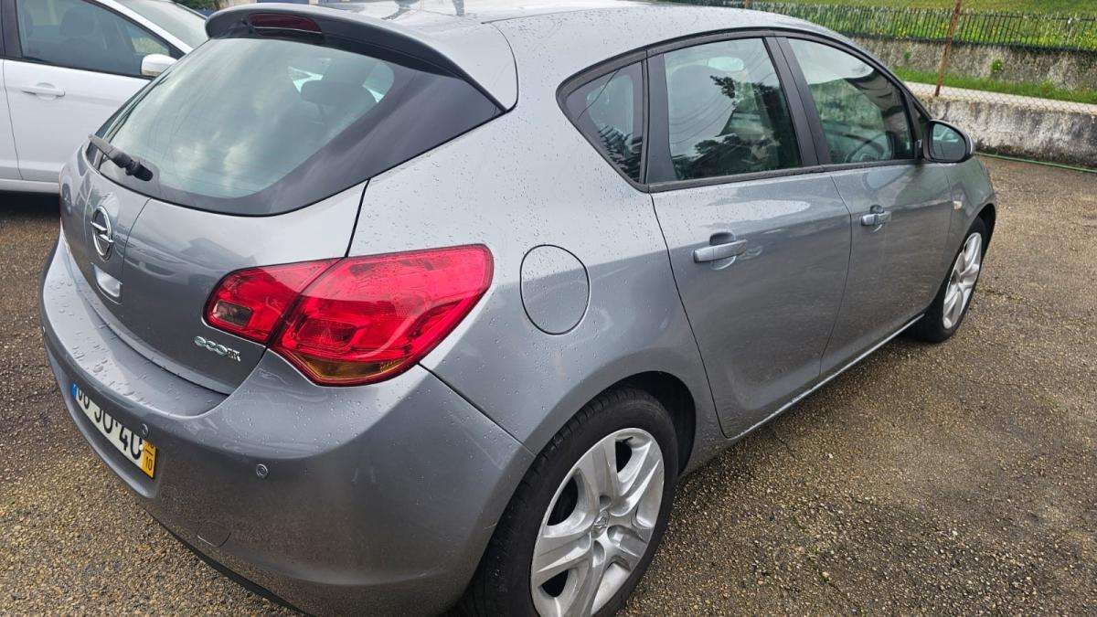 opel-astra-2010-diesel-1248cc
