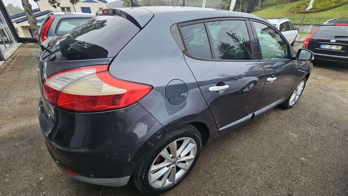 renault-megane-2011-diesel-1461cc