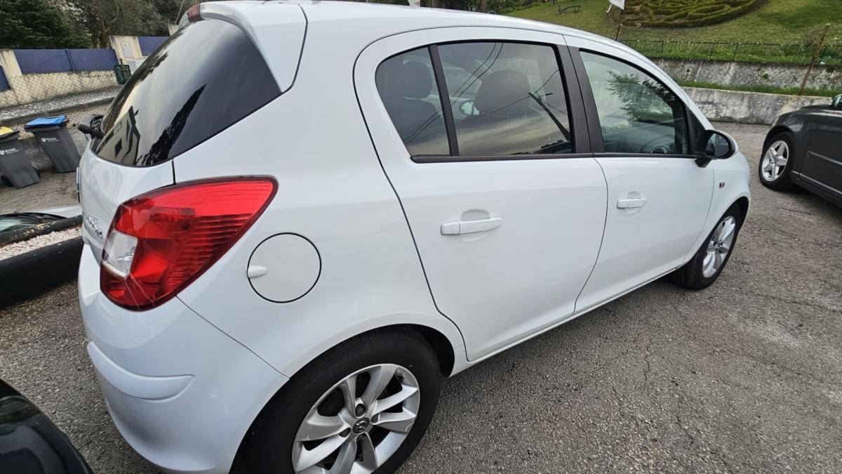 opel-corsa-2014-diesel-1248cc