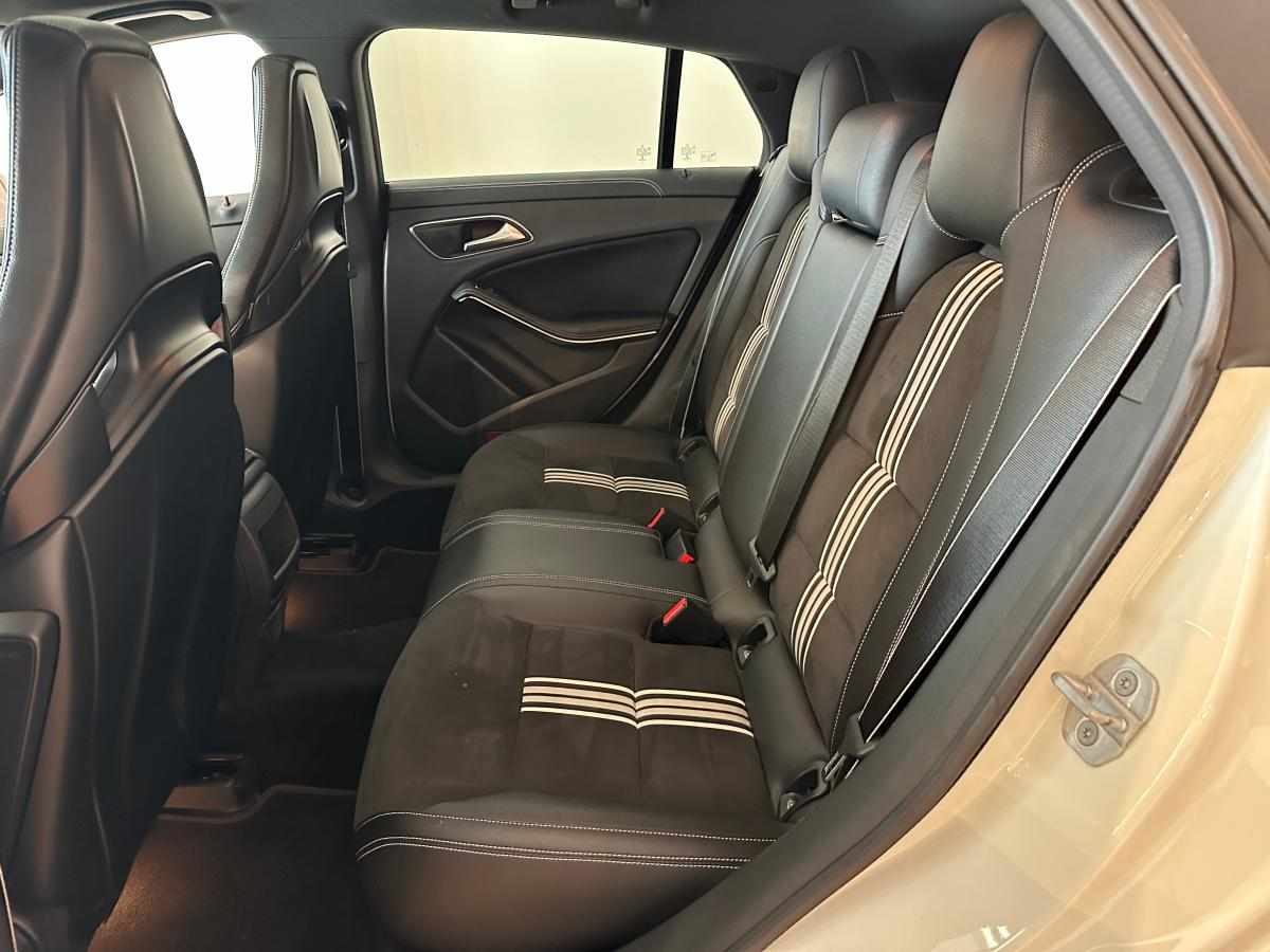 mercedes-benz-cla-180-d-blueefficiency-shooting-brake-2017-diesel-1461cc