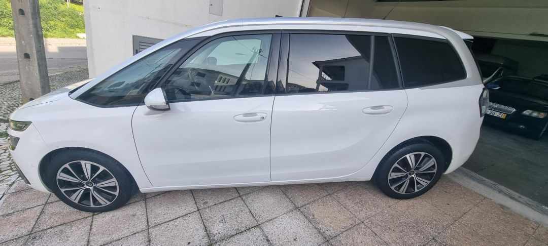 citroen-c4-grand-picasso-2017-diesel-1560cc