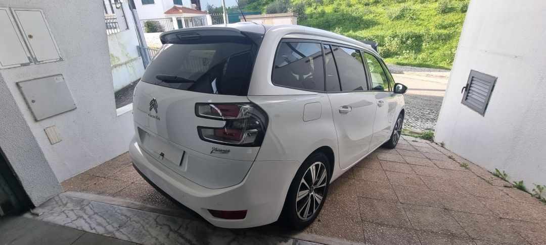 citroen-c4-grand-picasso-2017-diesel-1560cc