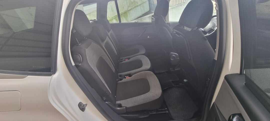citroen-c4-grand-picasso-2017-diesel-1560cc