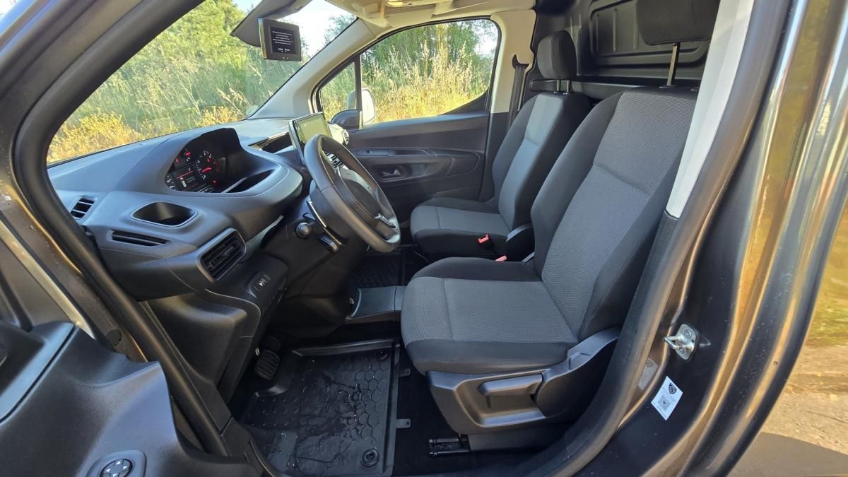 peugeot-partner-2021-diesel-1499cc