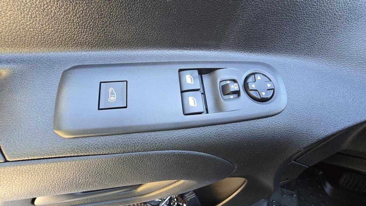 peugeot-partner-2021-diesel-1499cc