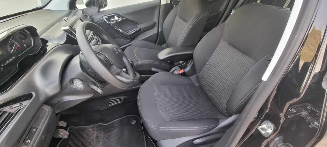 peugeot-208-2019-diesel-1560cc
