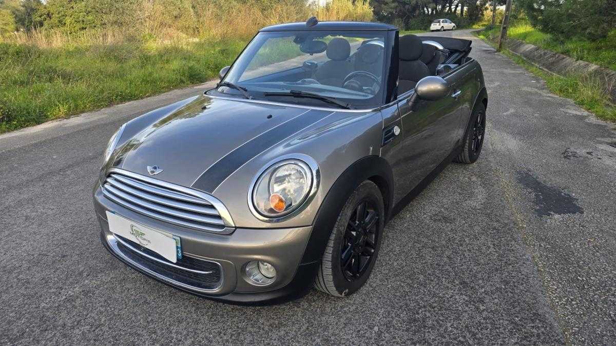 mini-cabrio-2013-diesel-1995cc