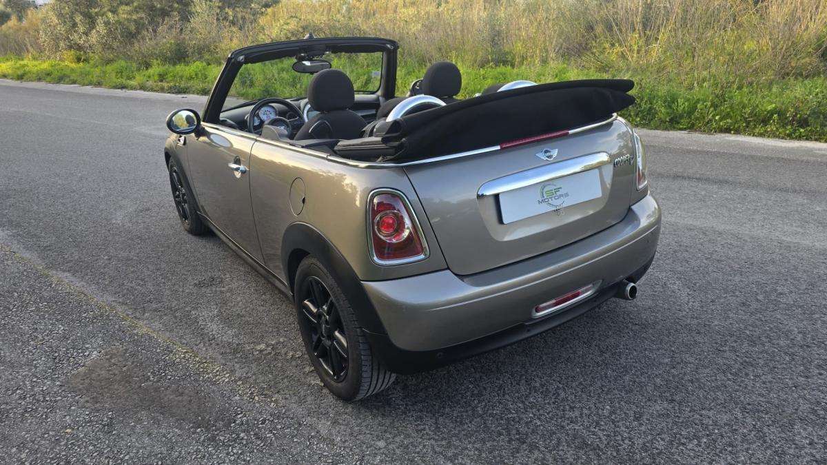 mini-cabrio-2013-diesel-1995cc