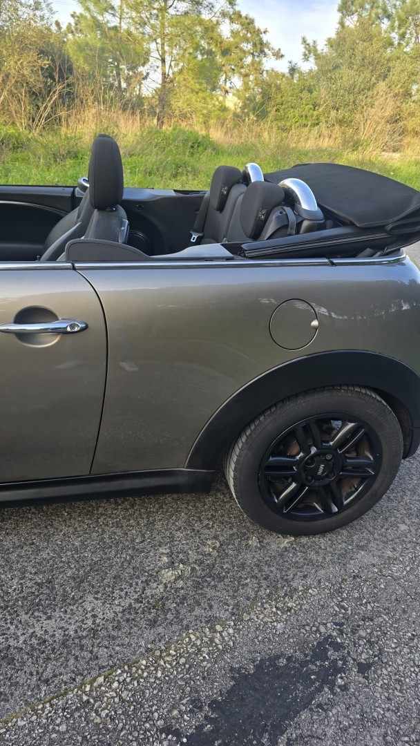 mini-cabrio-2013-diesel-1995cc