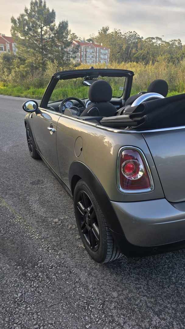 mini-cabrio-2013-diesel-1995cc