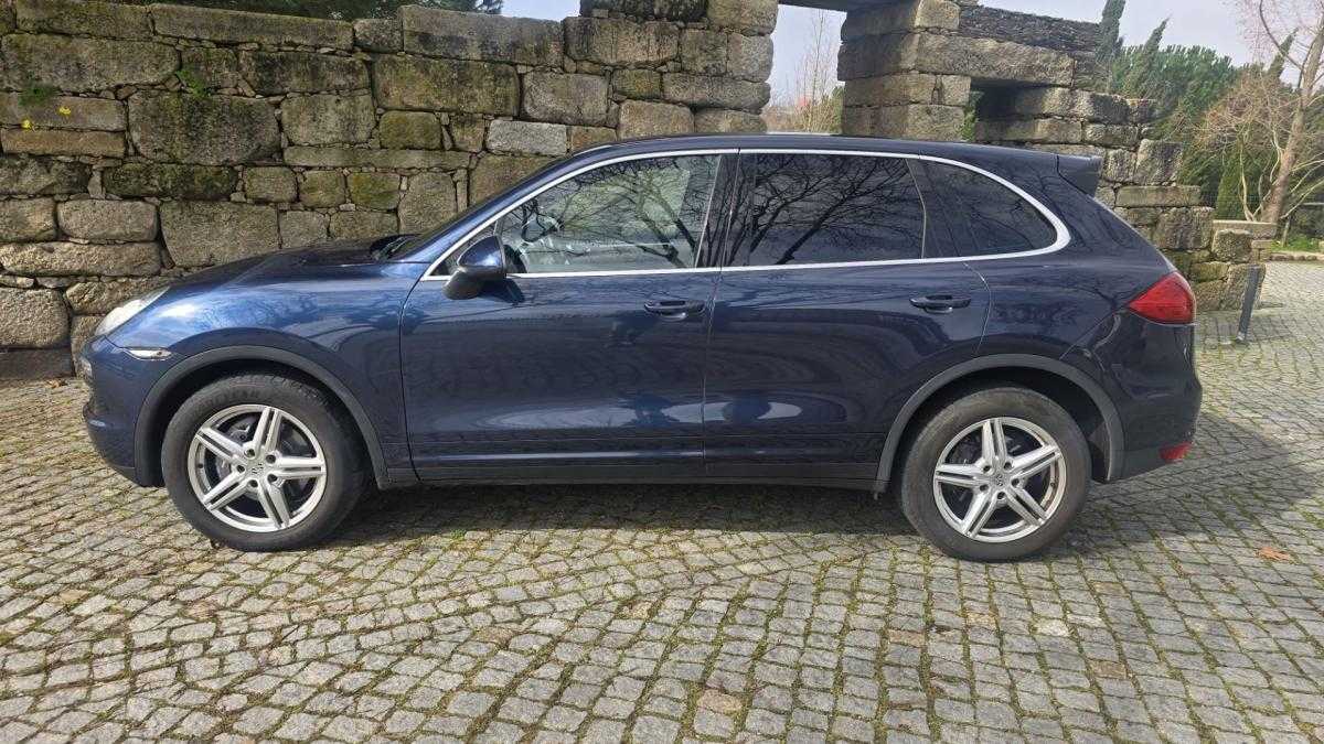 porsche-cayenne-2012-diesel-2967cc