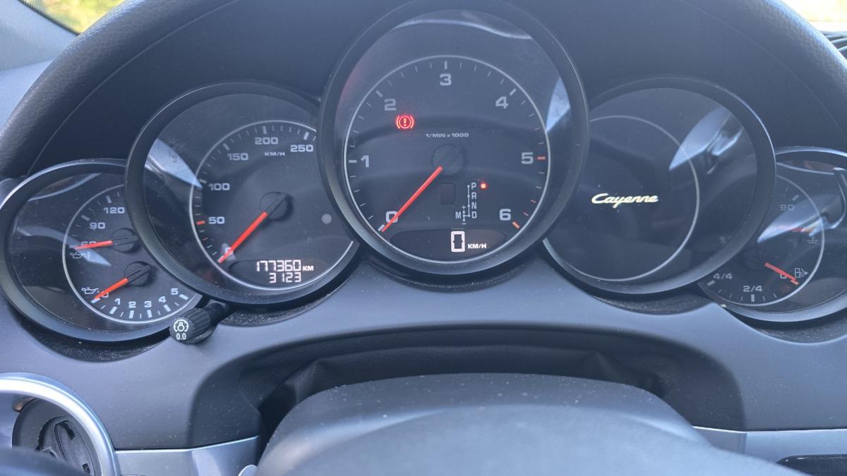 porsche-cayenne-2012-diesel-2967cc
