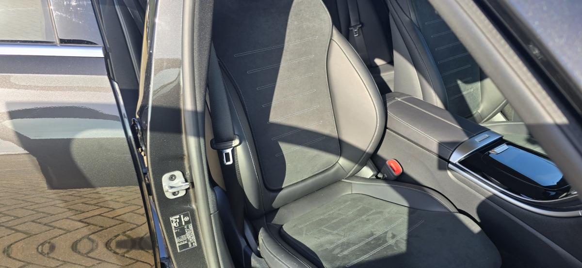 mercedes-benz-classe-c-2023-hibrido-1999cc