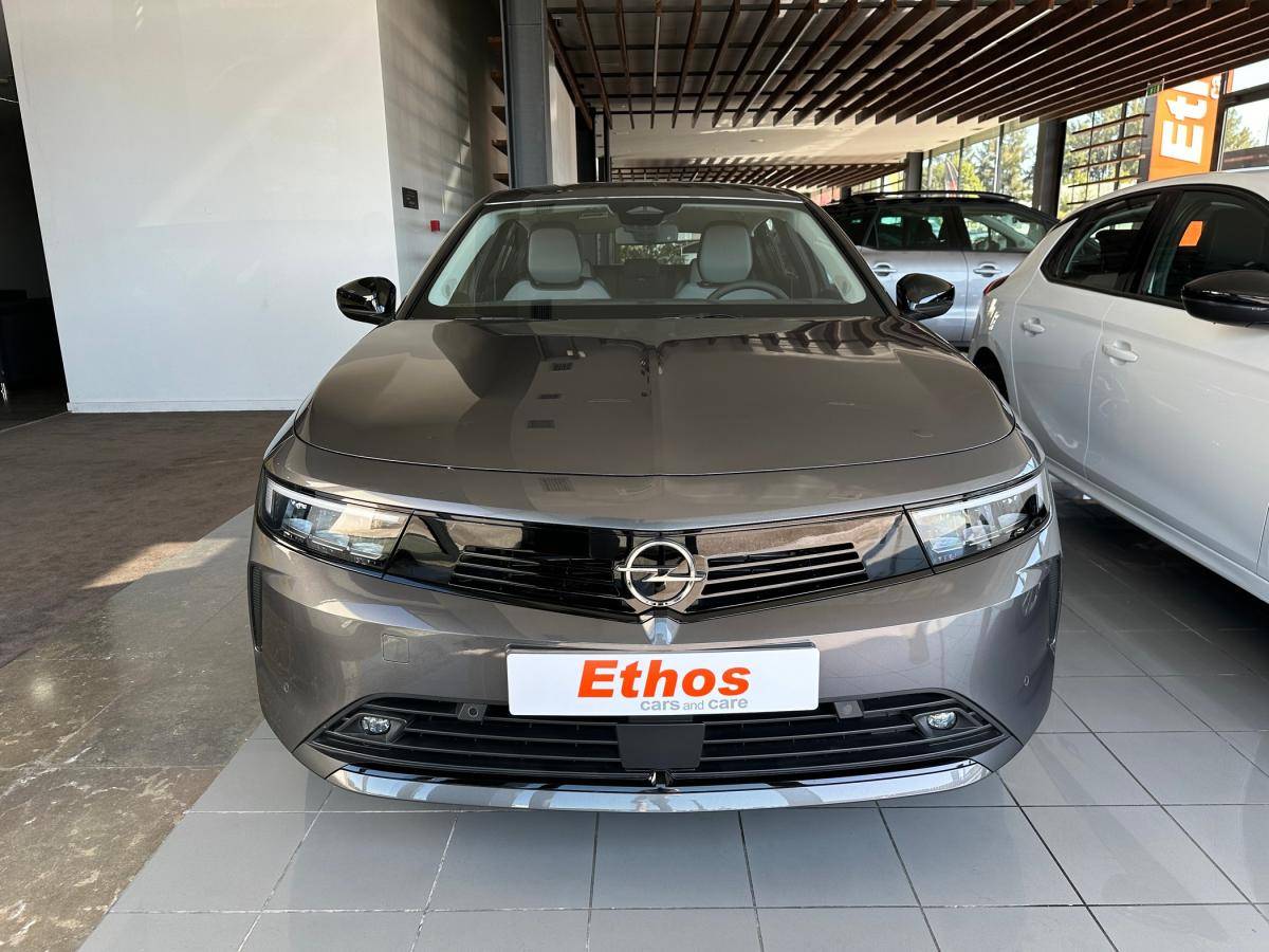 opel-astra-2024-gasolina-1199cc