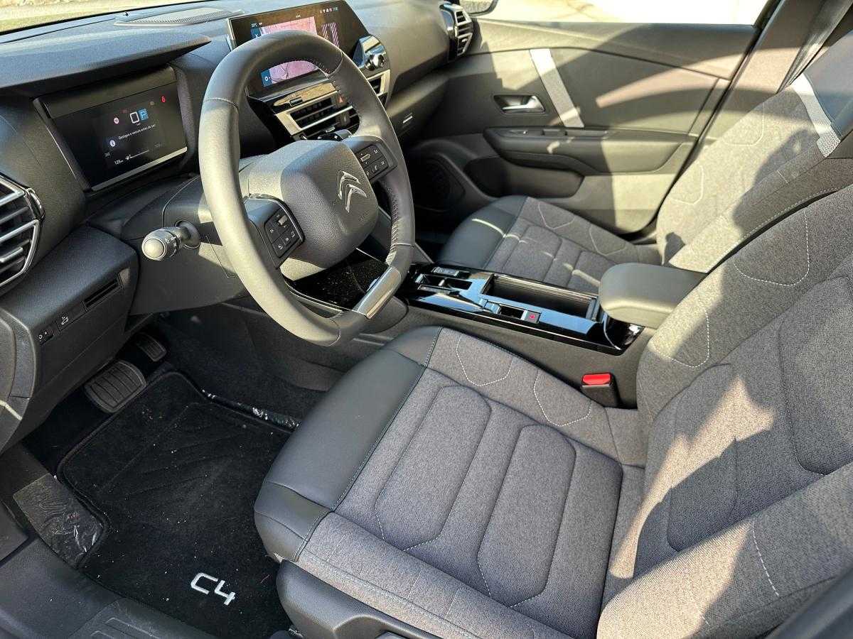 citroen-c4-2024-gasolina-1199cc