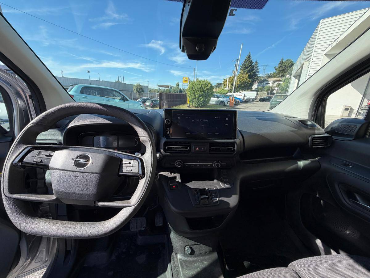 opel-combo-2024-diesel-1499cc