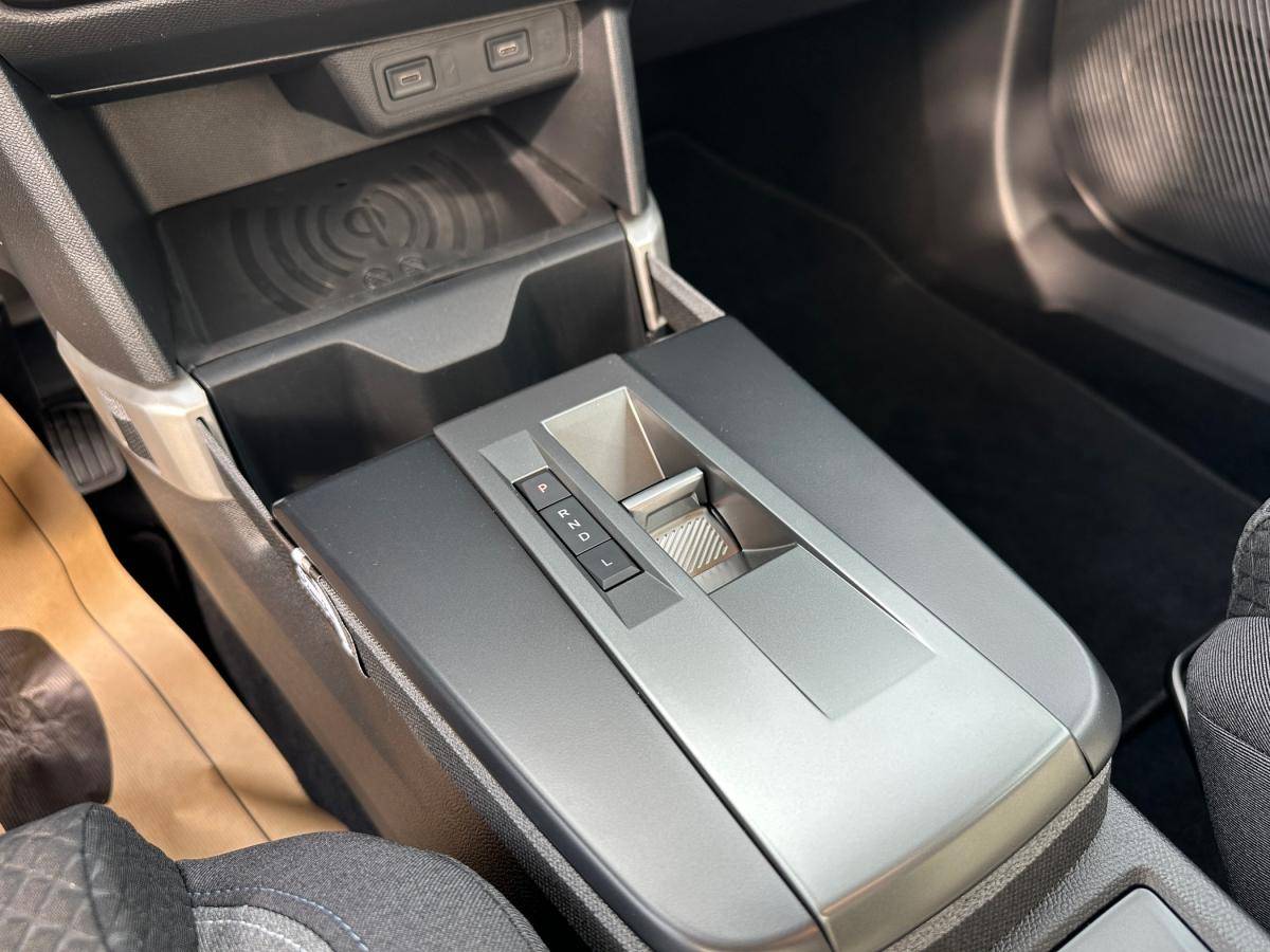 opel-frontera-2025-hibrido-a-gasolina-1199cc