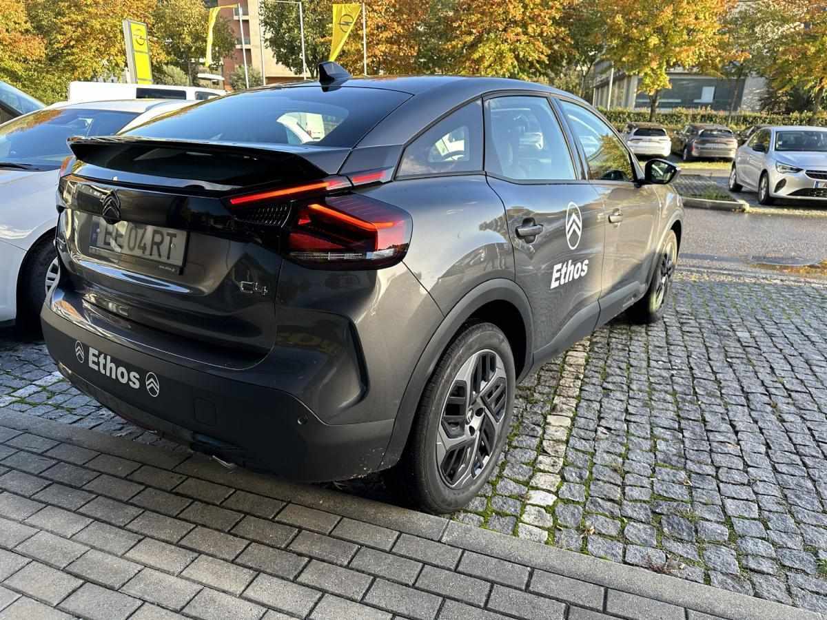 citroen-c4-2023-gasolina-1199cc