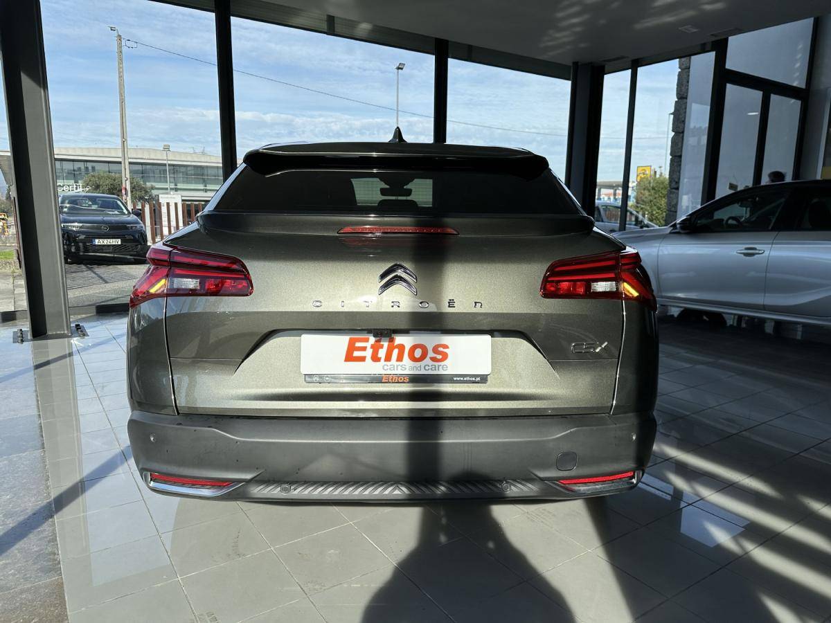 citroen-c5-x-2024-hibrido-a-gasolina-1598cc