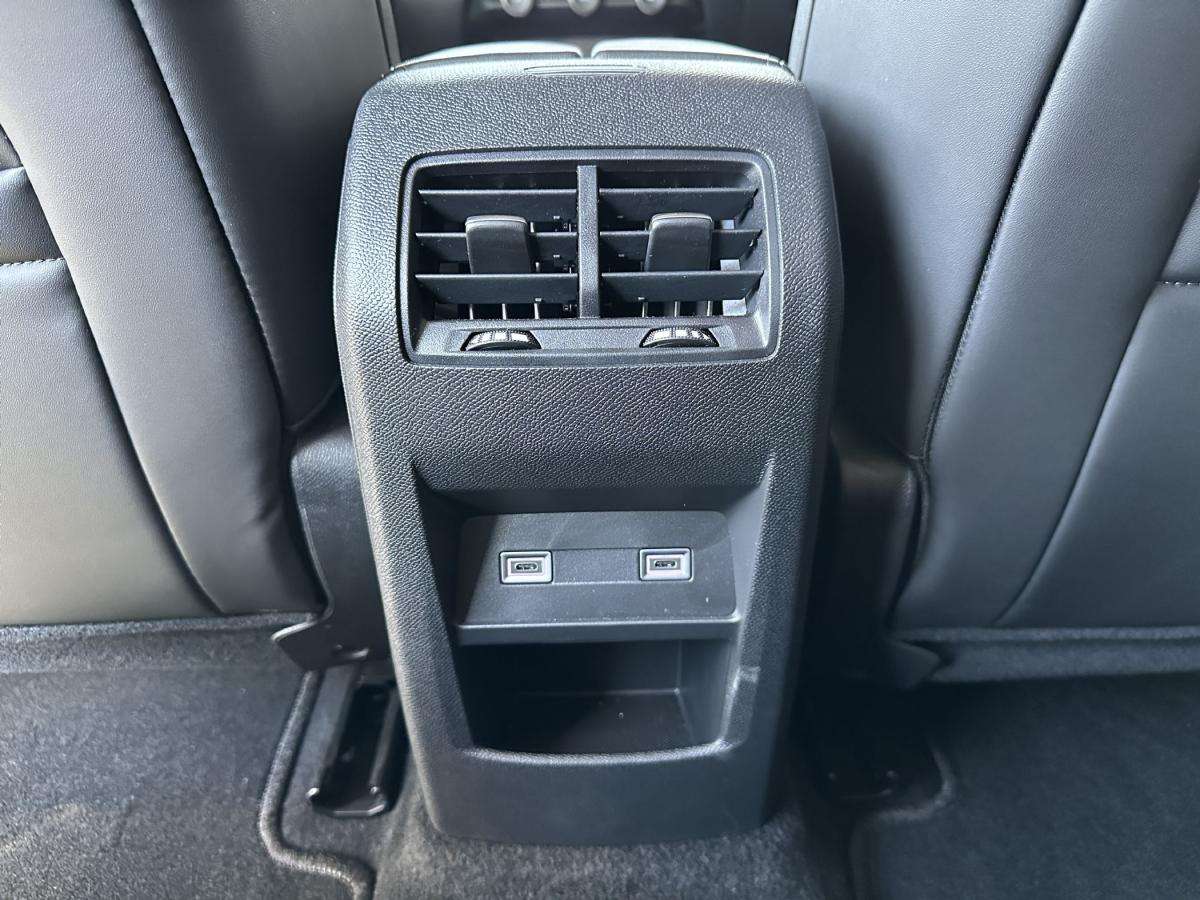 citroen-c5-x-2024-hibrido-a-gasolina-1598cc