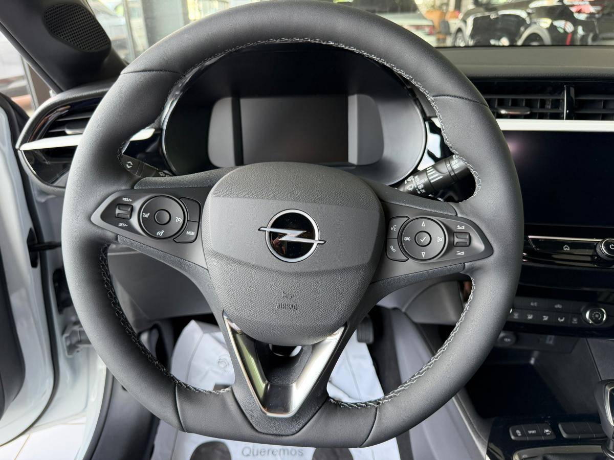 opel-corsa-2026-gasolina-1199cc