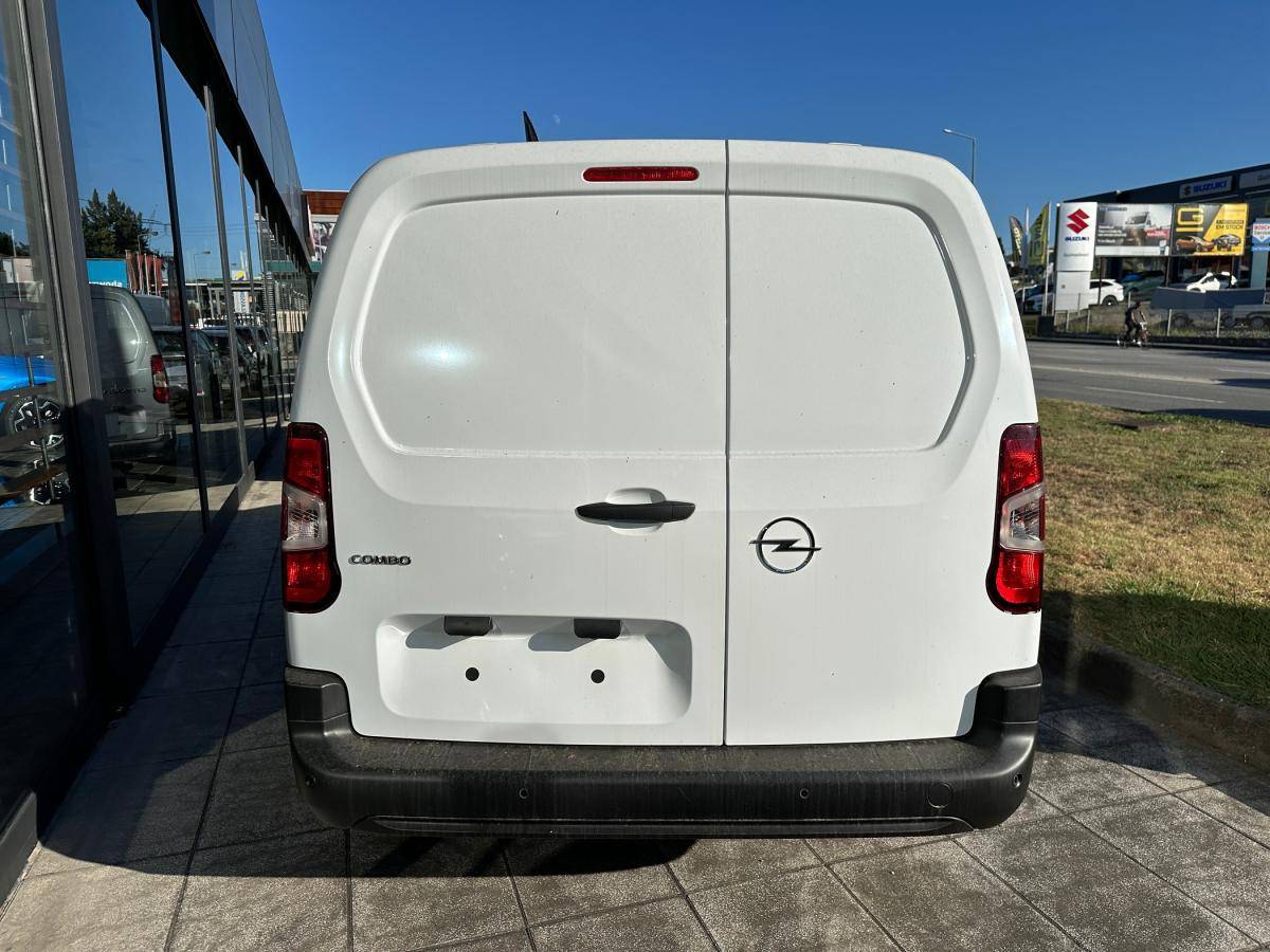 opel-combo-2026-diesel-1499cc