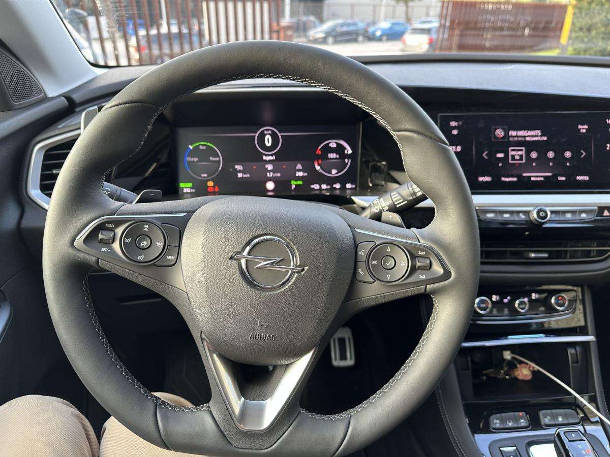 opel-grandland-2024-hibrido-a-gasolina-1598cc