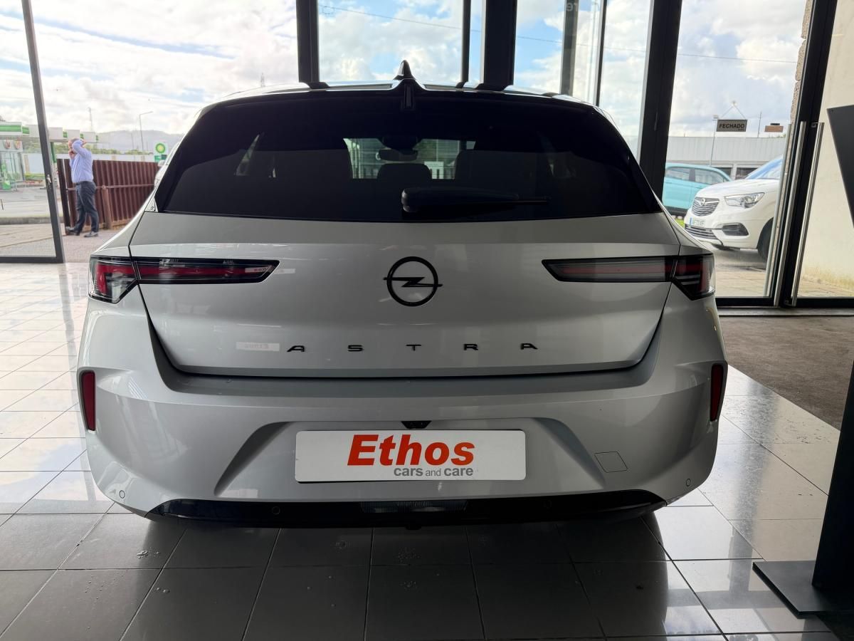 opel-astra-2025-gasolina-1199cc