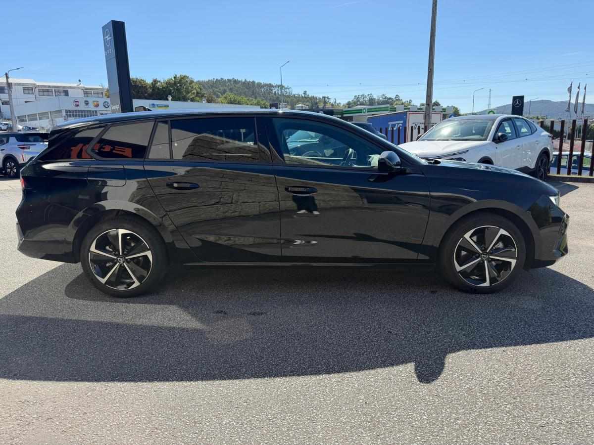 opel-astra-sport-tourer-2025-hibrido-a-gasolina-1199cc