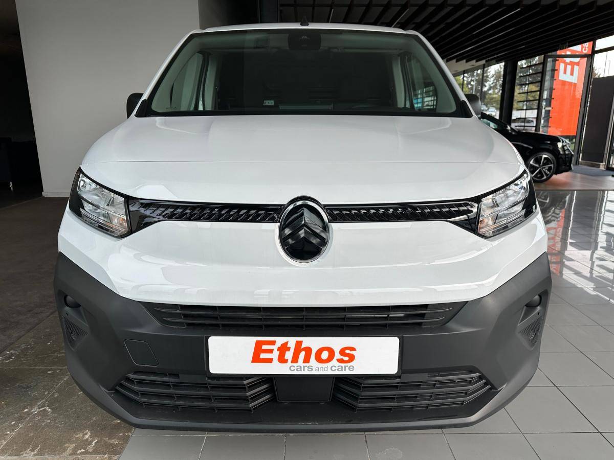 citroen-berlingo-2025-eletrico-0cc