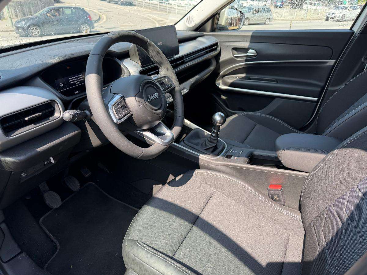 jeep-avenger-2025-gasolina-1199cc