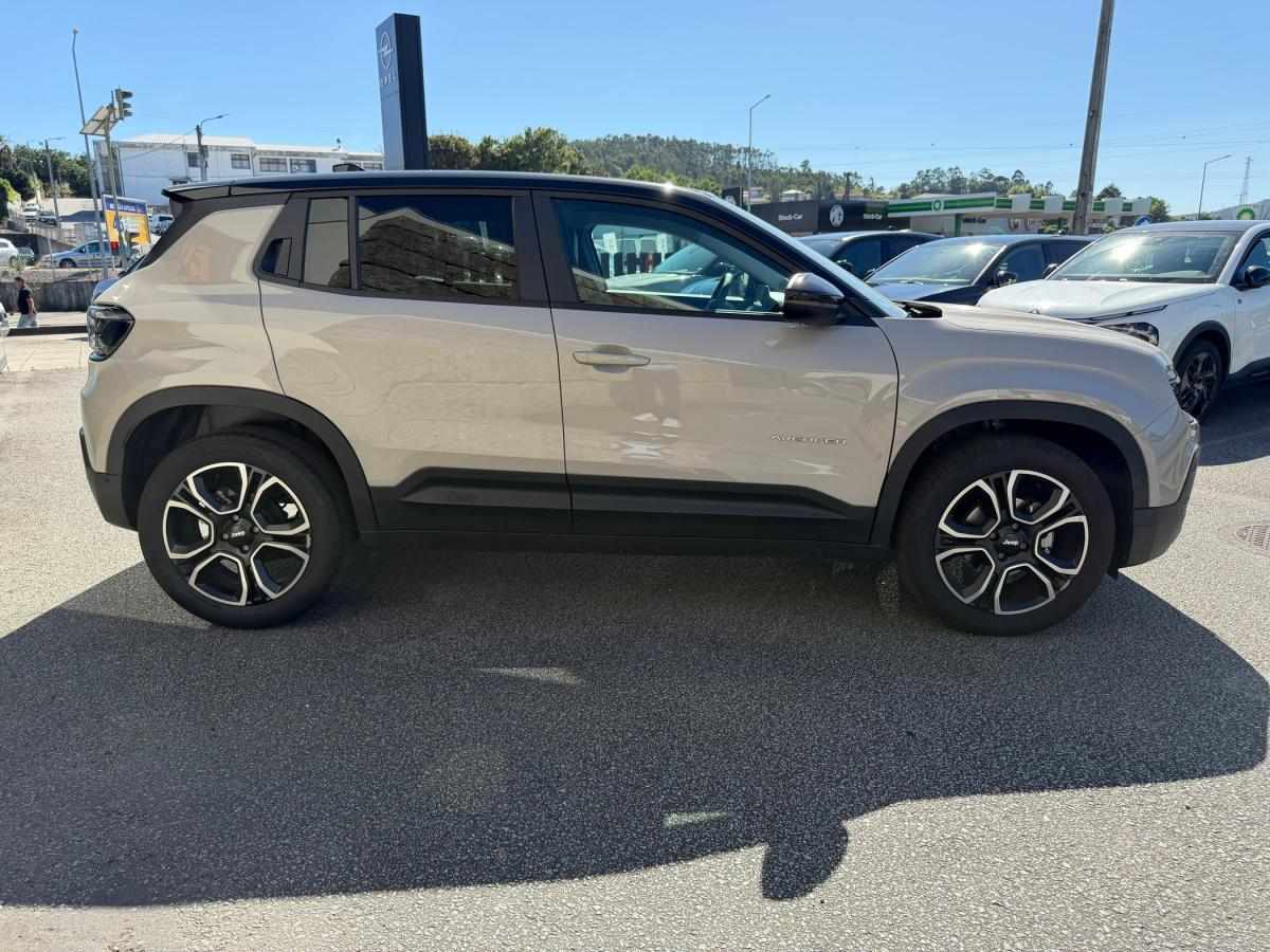 jeep-avenger-2025-gasolina-1199cc