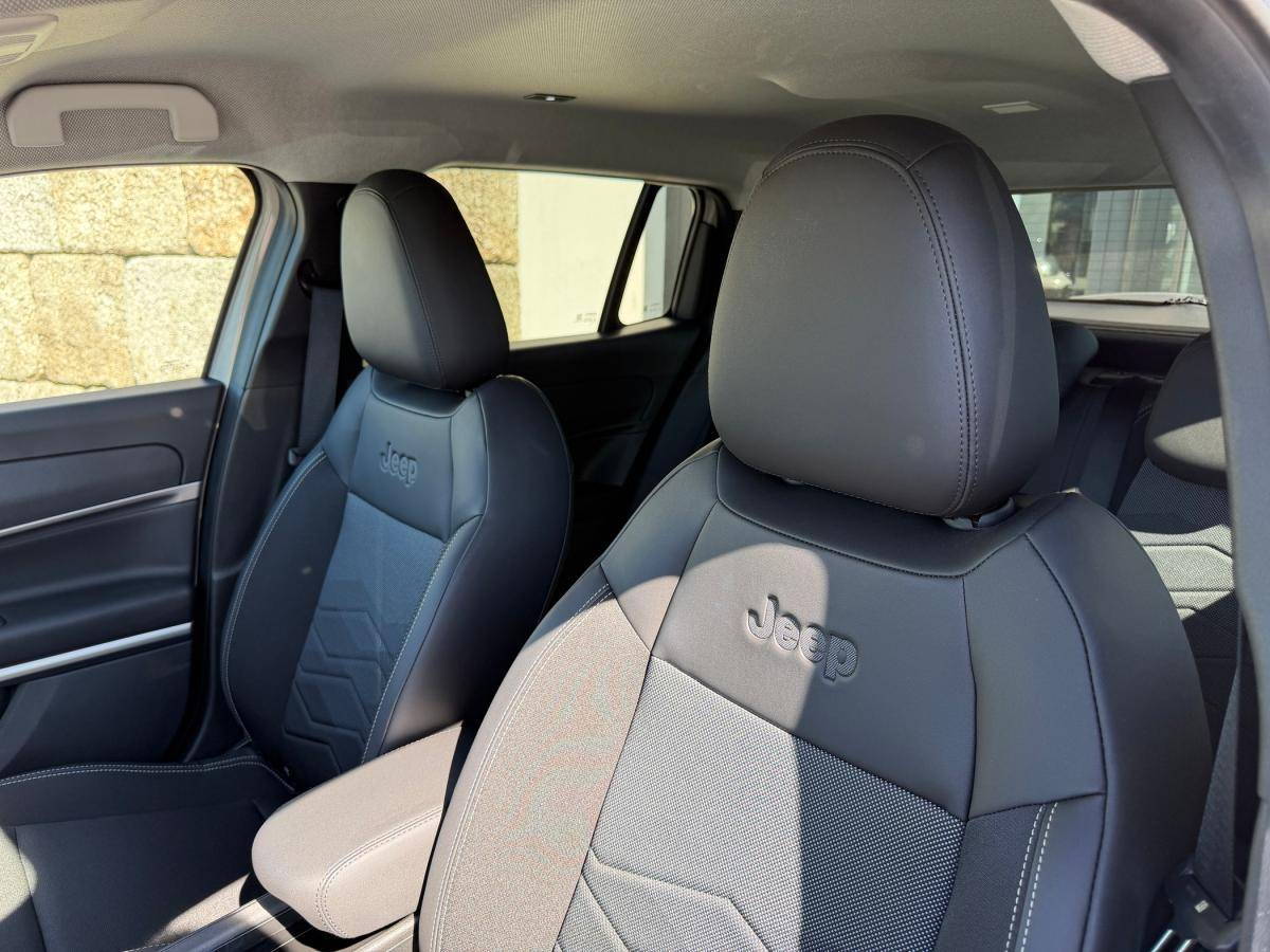 jeep-avenger-2025-gasolina-1199cc