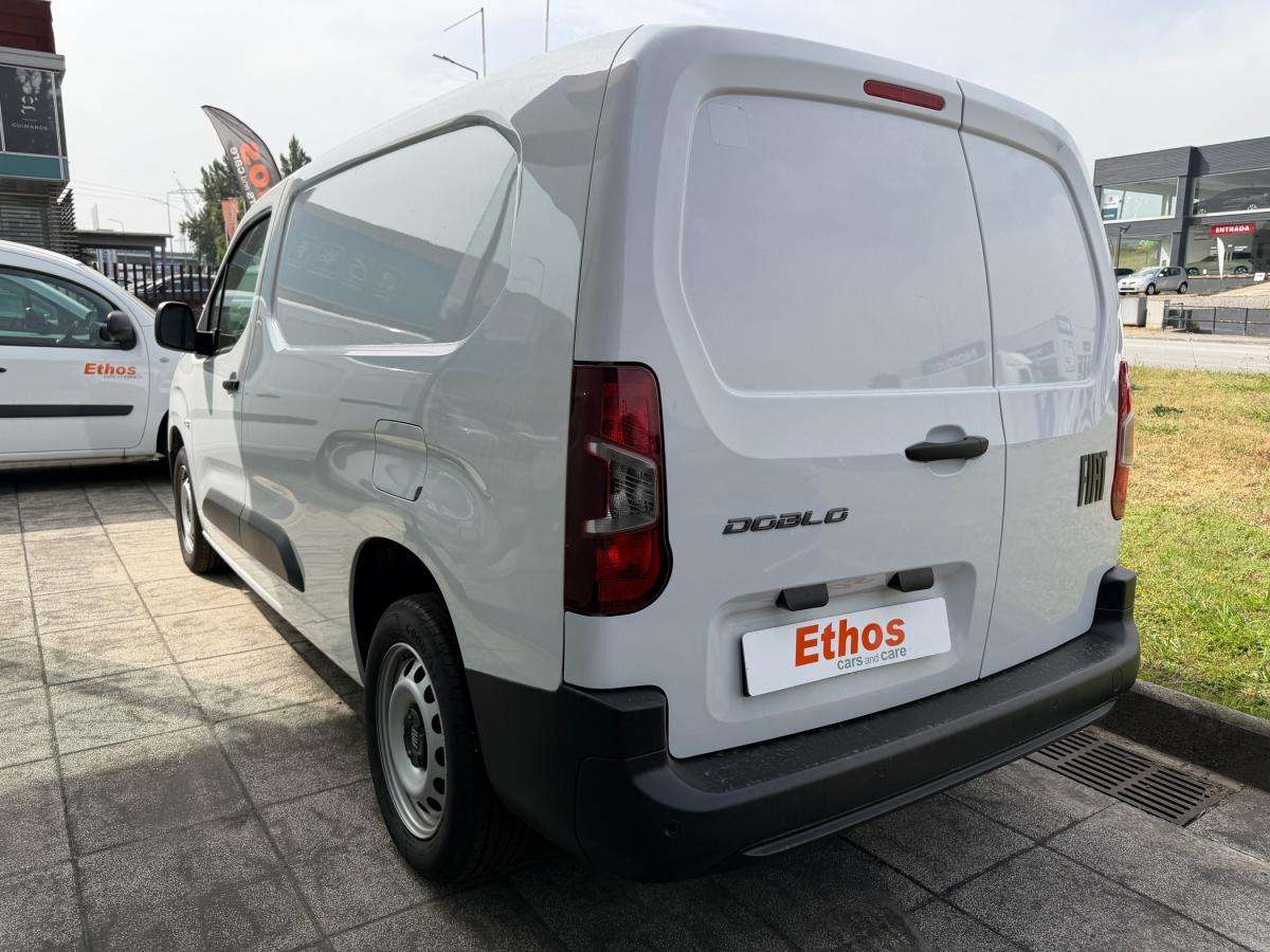 fiat-doblo-2025-diesel-1499cc