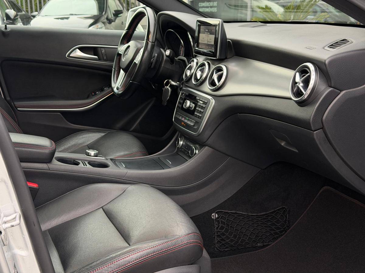 mercedes-benz-gla-2015-diesel-2143cc