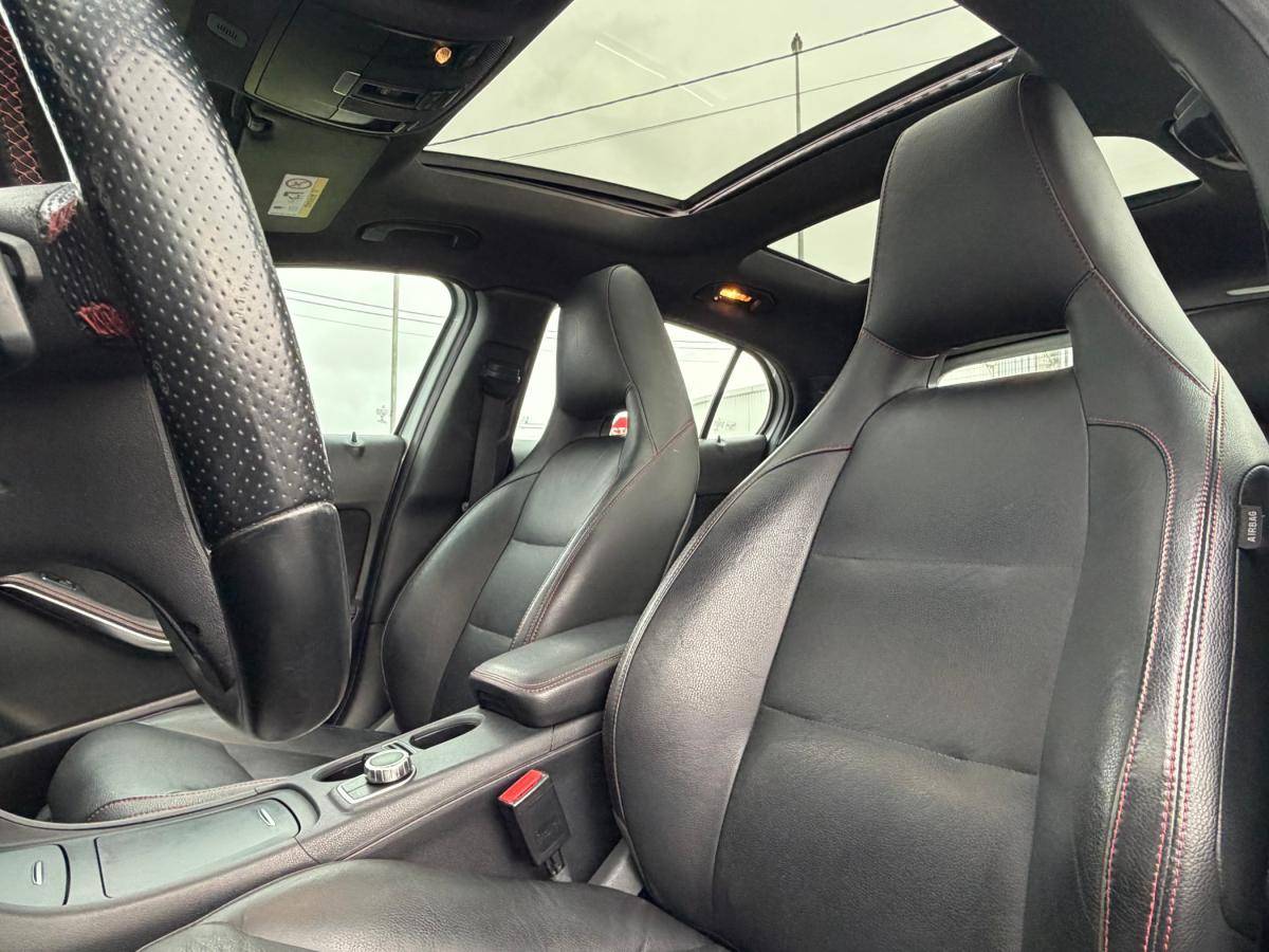 mercedes-benz-gla-2015-diesel-2143cc