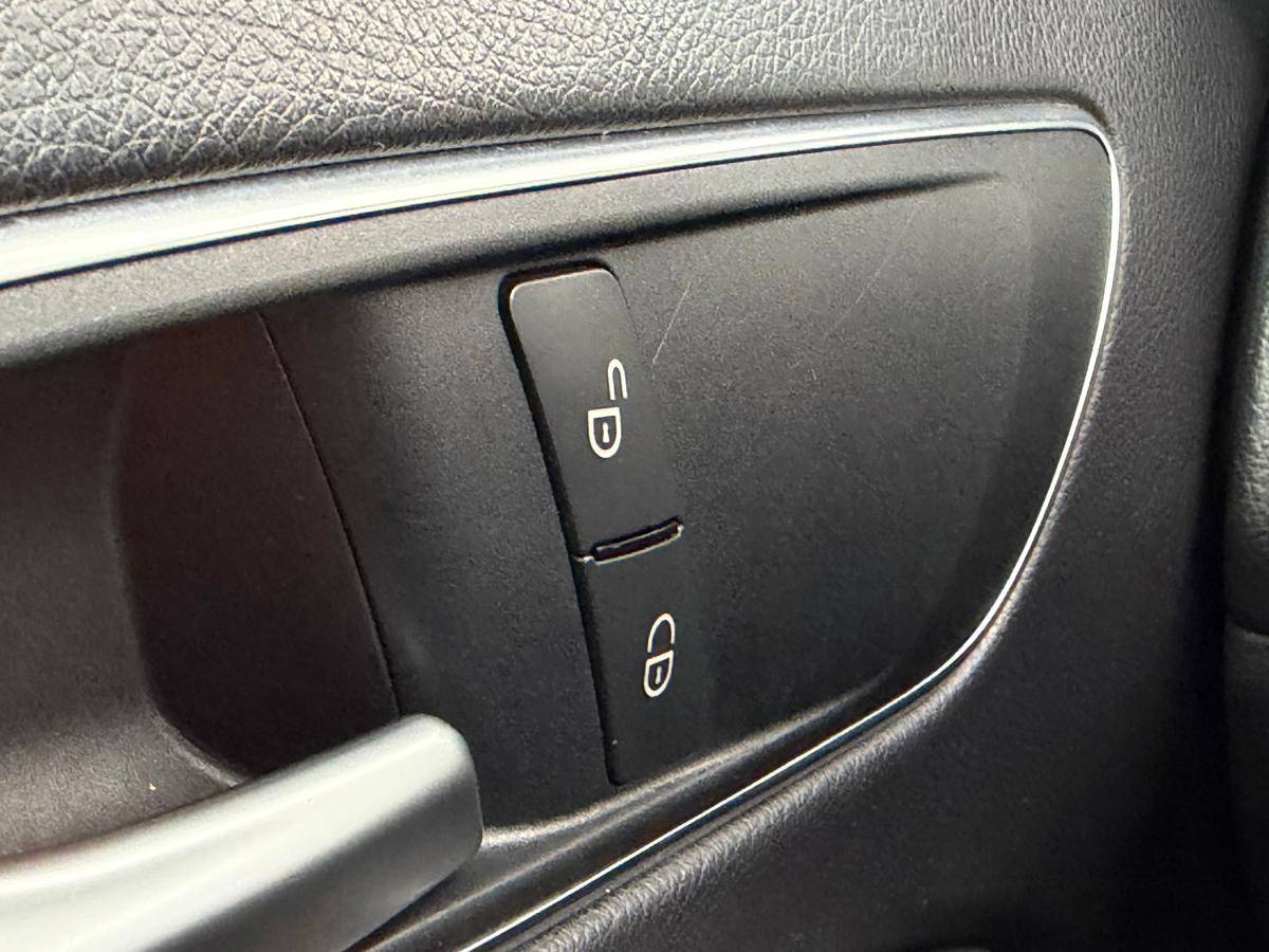 mercedes-benz-gla-2015-diesel-2143cc
