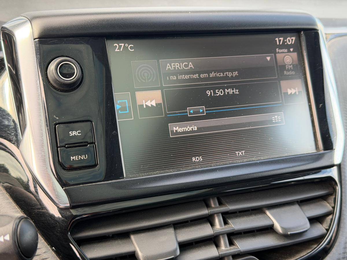 peugeot-2008-2016-diesel-1560cc