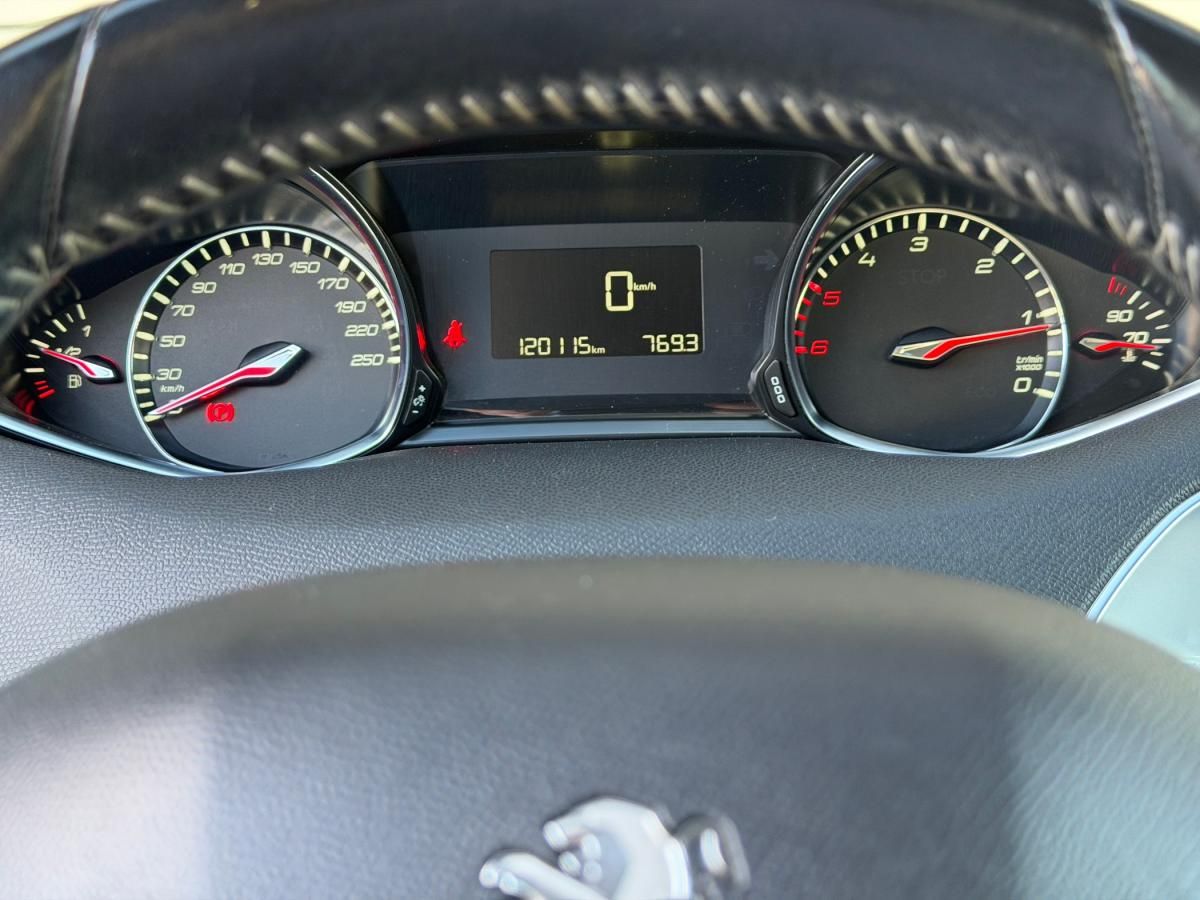 peugeot-308-2016-diesel-1560cc