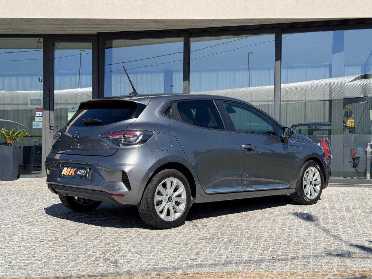 renault-clio-2024-gpl-999cc