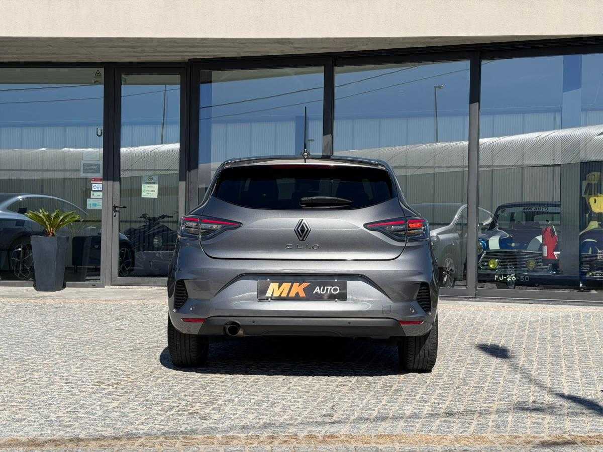 renault-clio-2024-gpl-999cc