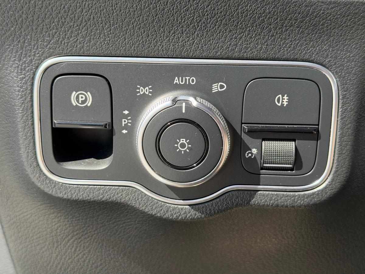 mercedes-benz-eqa-2022-eletrico-0cc