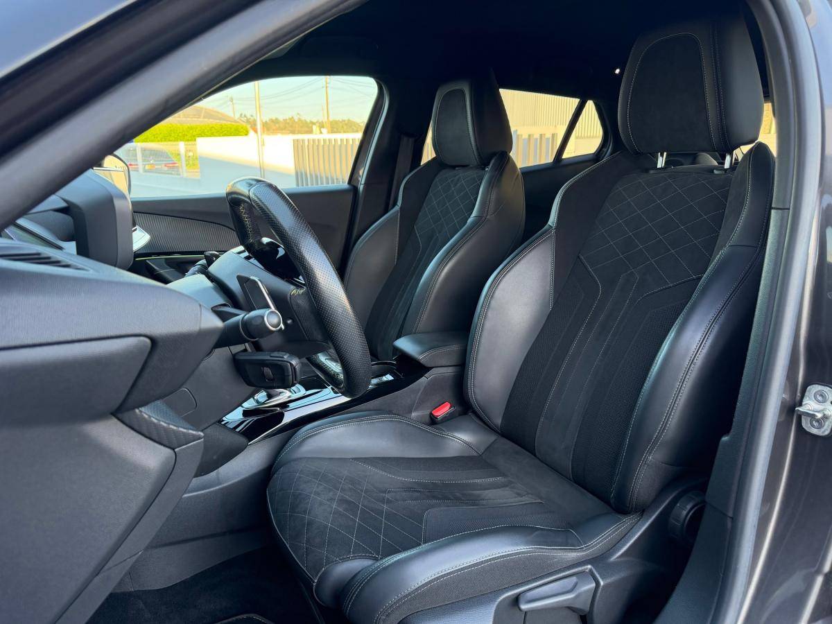 peugeot-2008-2021-gasolina-1199cc