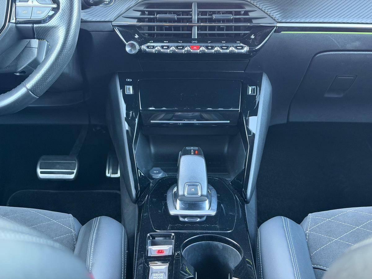 peugeot-2008-2021-gasolina-1199cc