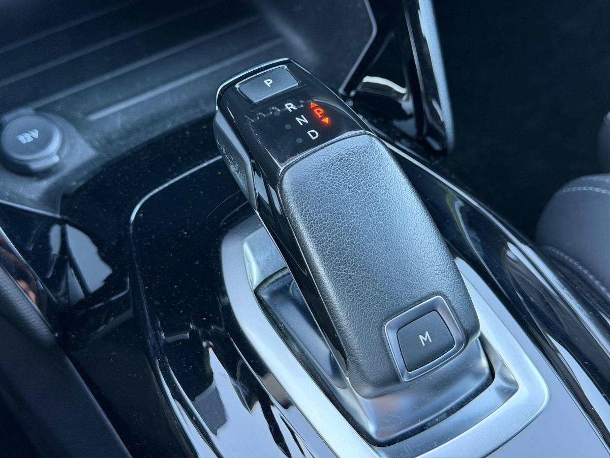 peugeot-2008-2021-gasolina-1199cc