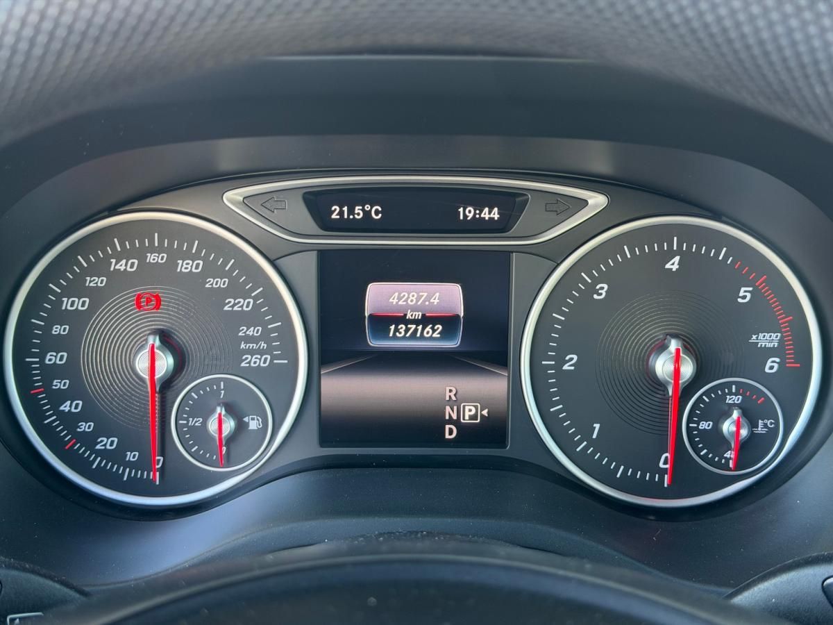 mercedes-benz-classe-b-2015-diesel-1461cc