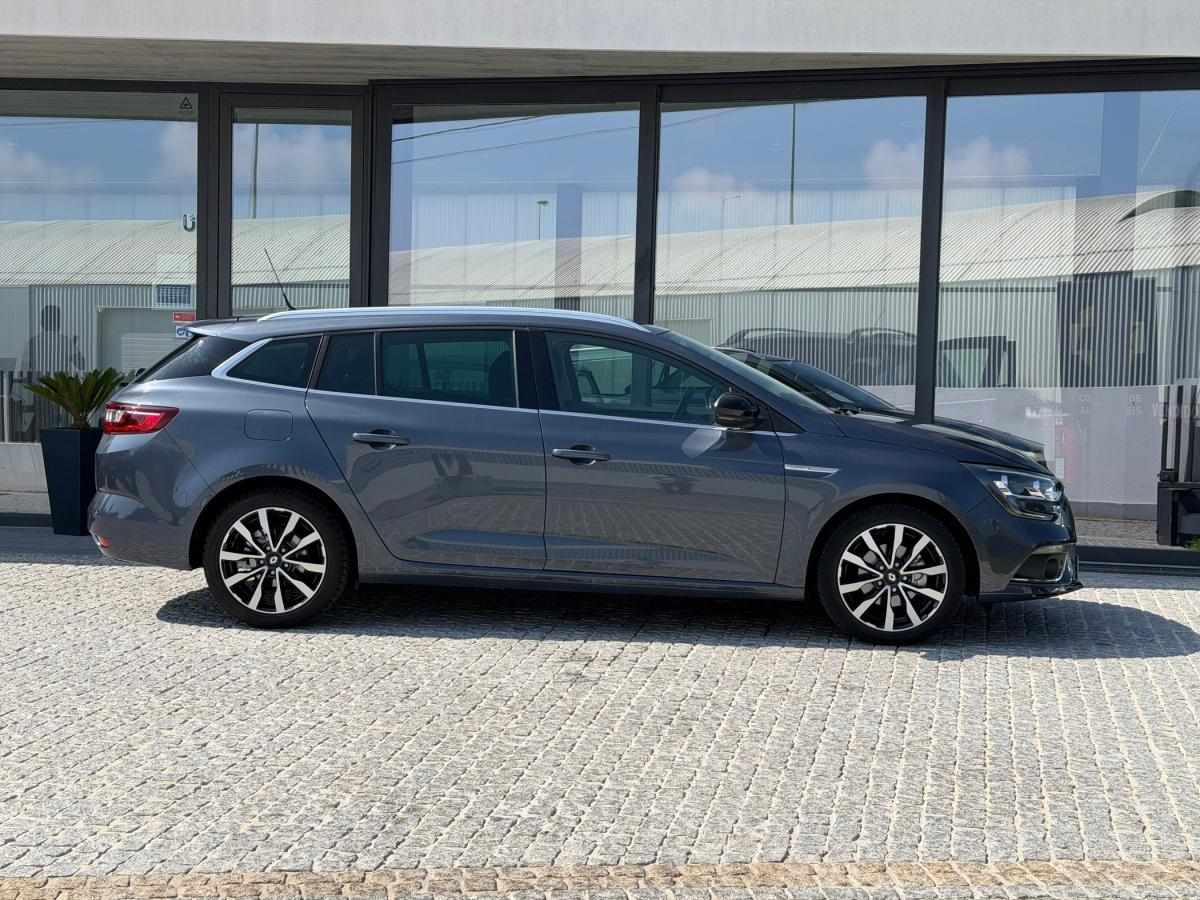 renault-megane-sport-tourer-2018-gasolina-1197cc
