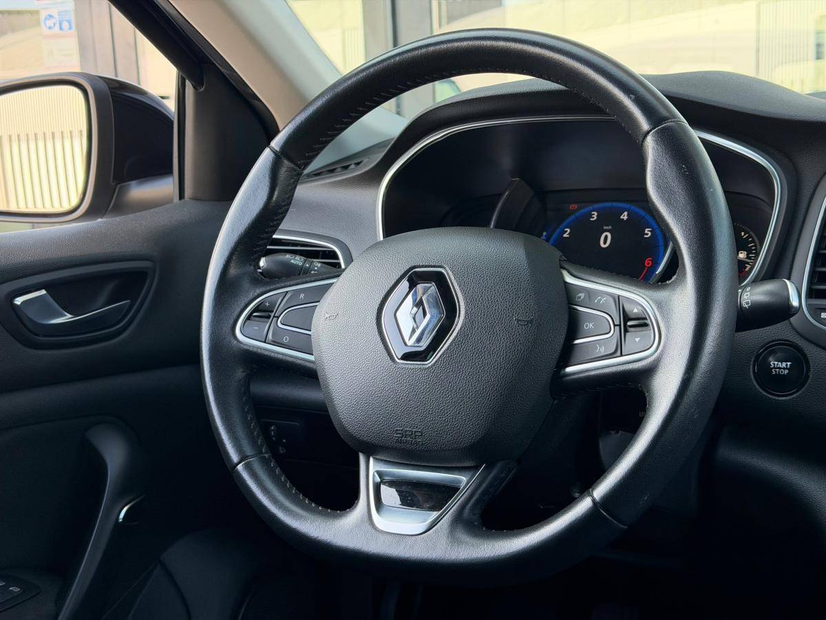 renault-megane-sport-tourer-2018-gasolina-1197cc