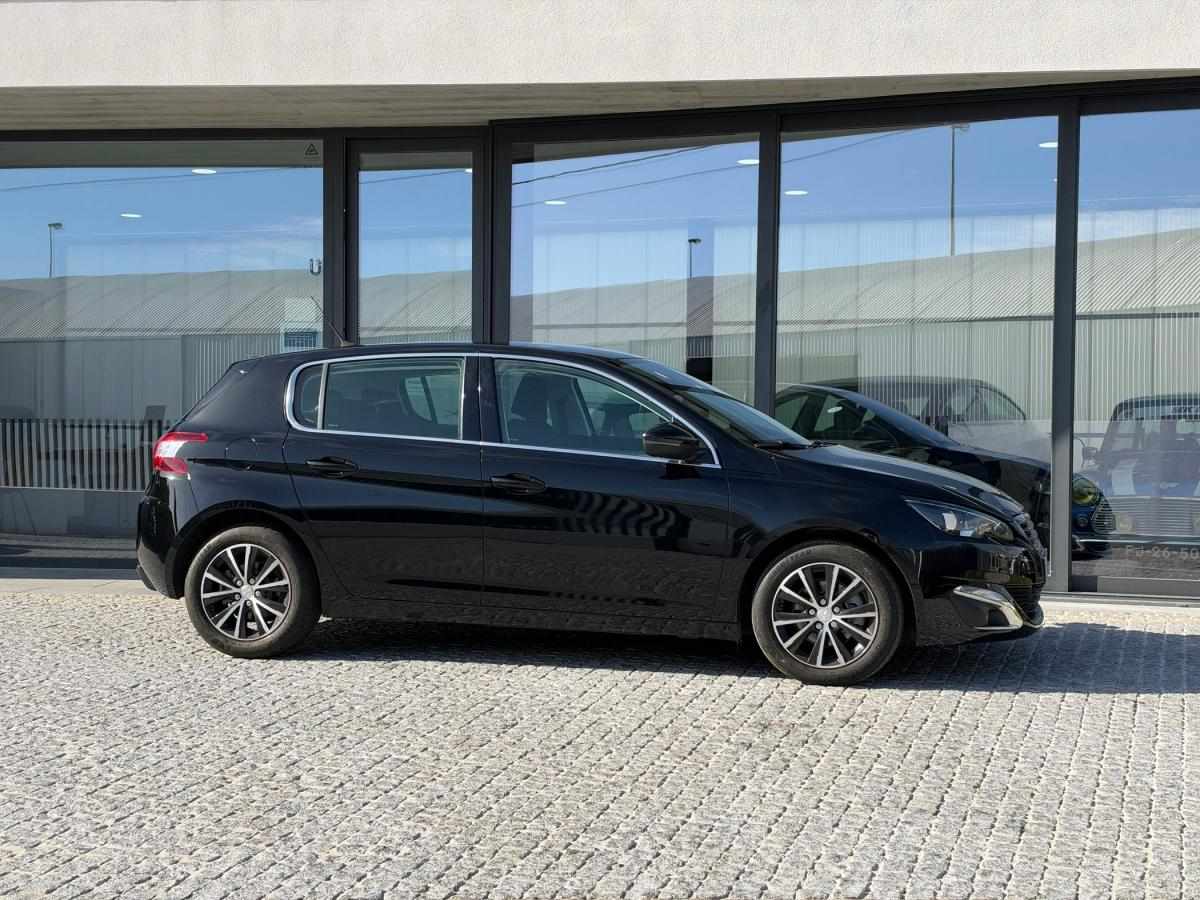 peugeot-308-2015-diesel-1560cc